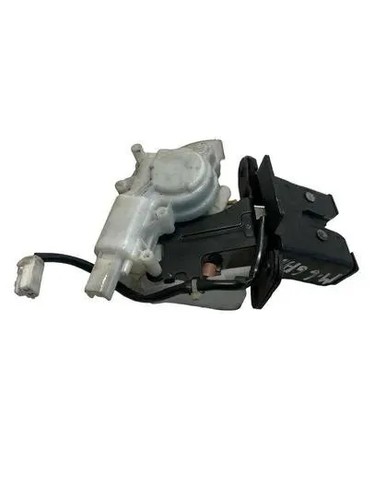 Mazda saloon tailgate - mazda,
